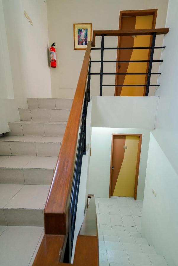 Tarasa Hostel Pasay Ngoại thất bức ảnh