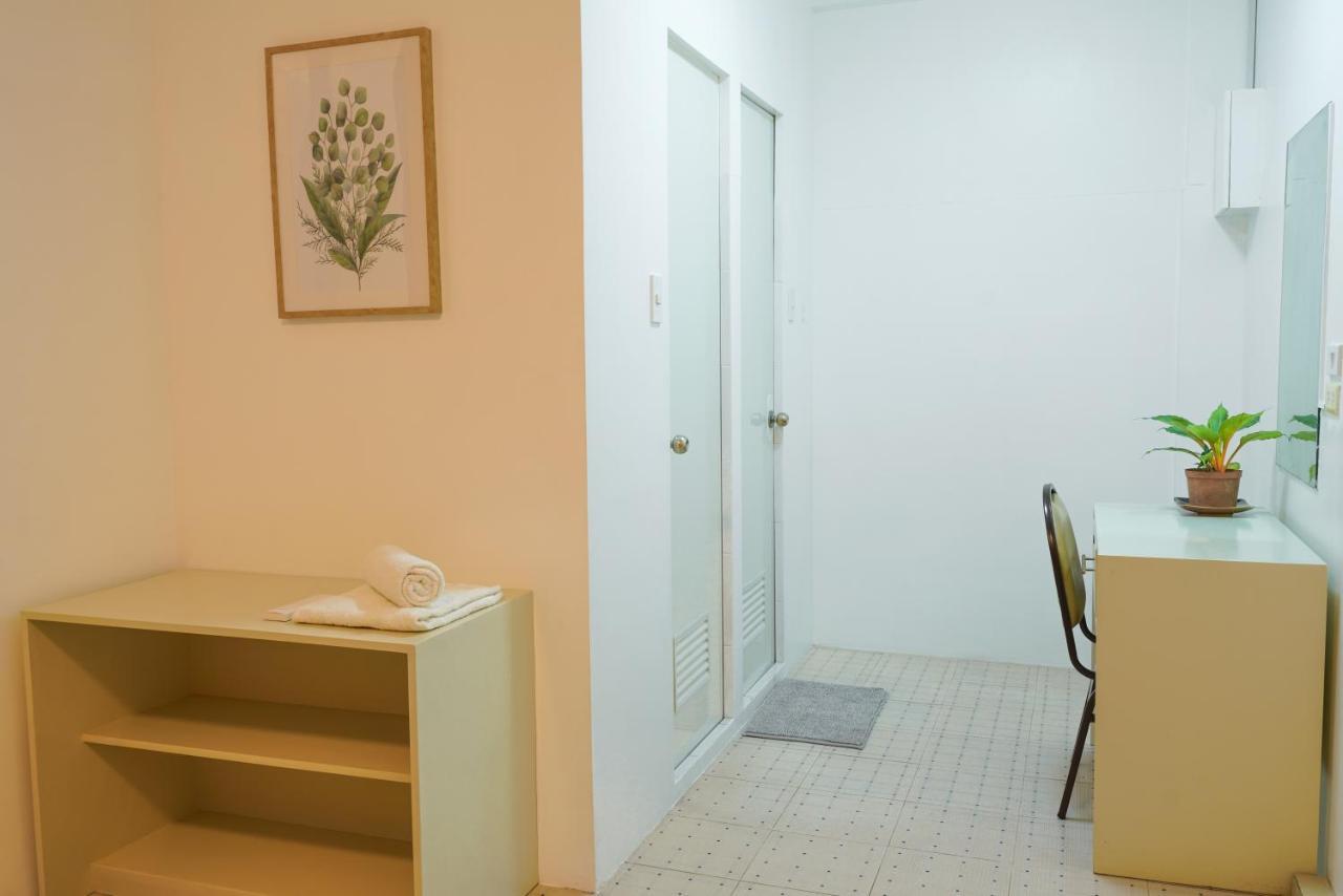 Tarasa Hostel Pasay Ngoại thất bức ảnh