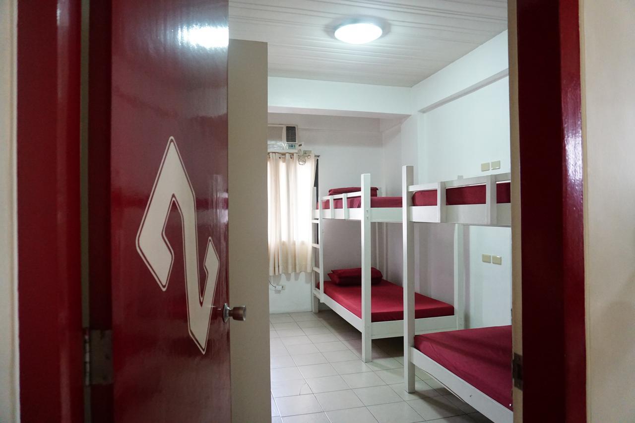 Tarasa Hostel Pasay Ngoại thất bức ảnh
