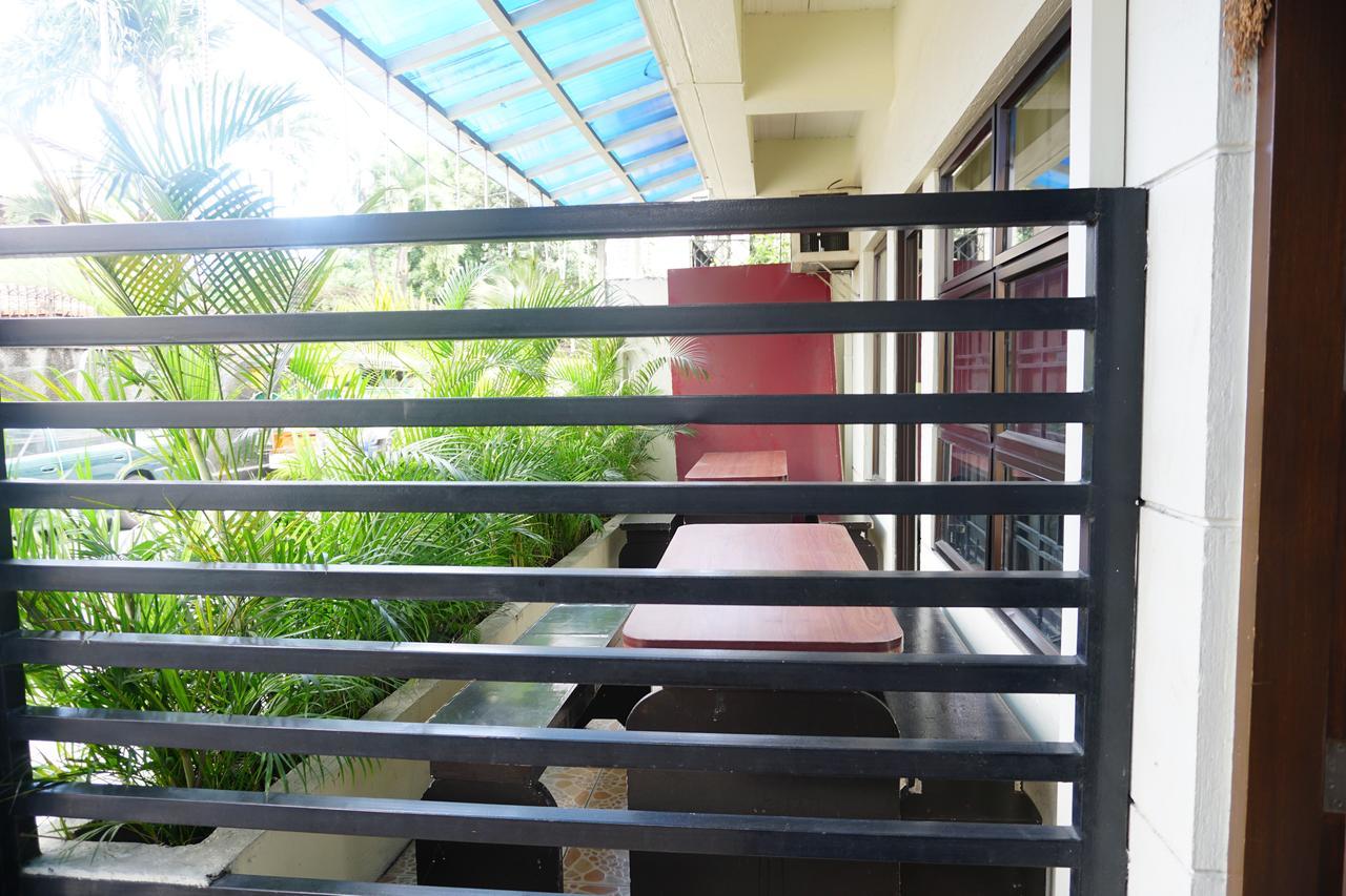 Tarasa Hostel Pasay Ngoại thất bức ảnh